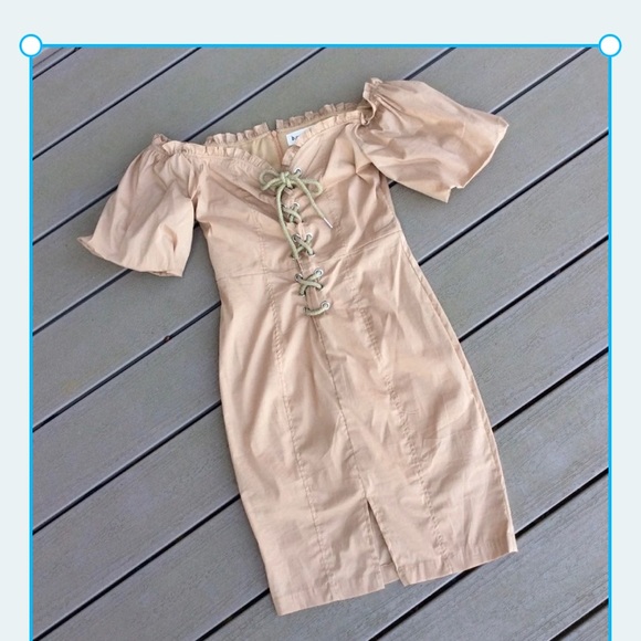 Boutique Dress Off Shoulder Khaki NWT Womens Small - Picture 10 of 12